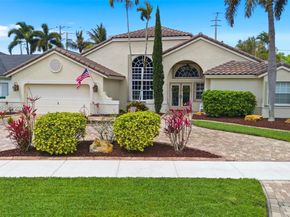 3563 W Tree Tops Ct, Davie FL 33328