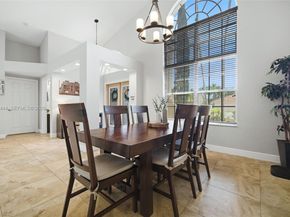 3563 W Tree Tops Ct, Davie FL 33328