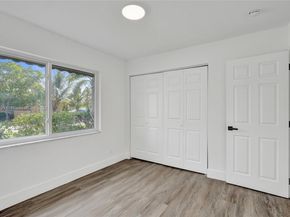 8109 NW 71st Ave, Tamarac FL 33321