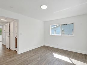 8109 NW 71st Ave, Tamarac FL 33321