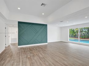 8109 NW 71st Ave, Tamarac FL 33321