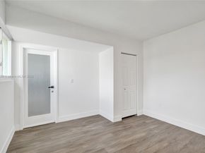 8109 NW 71st Ave, Tamarac FL 33321