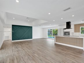 8109 NW 71st Ave, Tamarac FL 33321