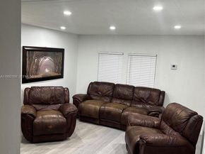 12888 SW 17th st, Miami FL 33175