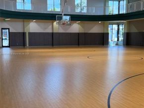 4624 NW 83rd Ave, Doral FL 33166