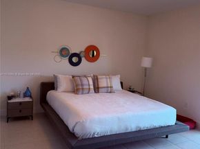 4624 NW 83rd Ave, Doral FL 33166