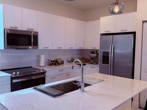 4624 NW 83rd Ave, Doral FL 33166