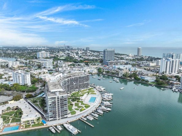 900 Bay Dr 906, Miami Beach FL 33141