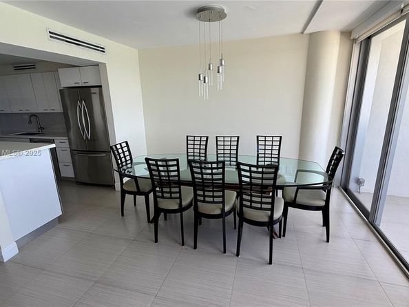900 Bay Dr 906, Miami Beach FL 33141