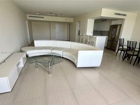 900 Bay Dr 906, Miami Beach FL 33141