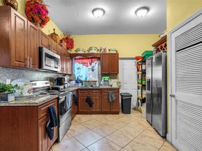 1320 NE 135th St, North Miami FL 33161
