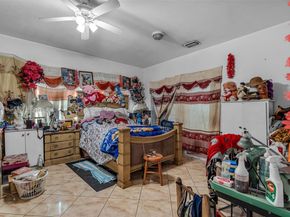 1320 NE 135th St, North Miami FL 33161
