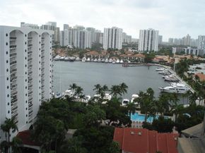3600 Yacht Club Dr 1503, Aventura FL 33180