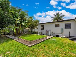 8935 NW 10th Ave, Miami FL 33150
