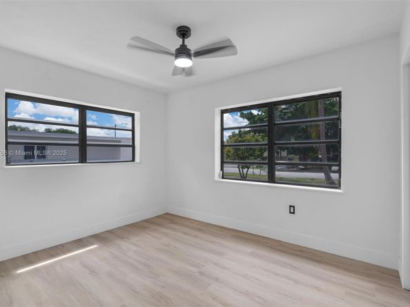 8935 NW 10th Ave, Miami FL 33150