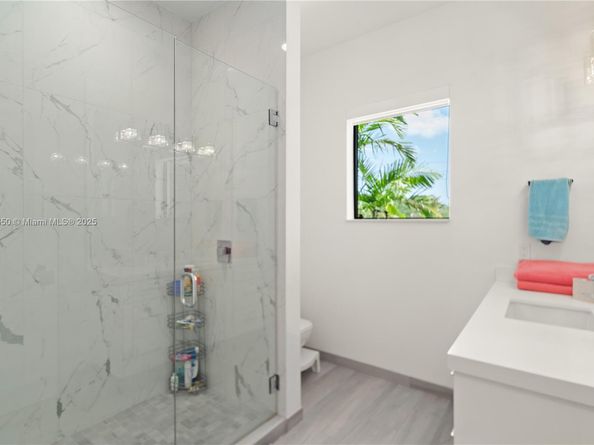 11901 NW 12th St, Plantation FL 33323