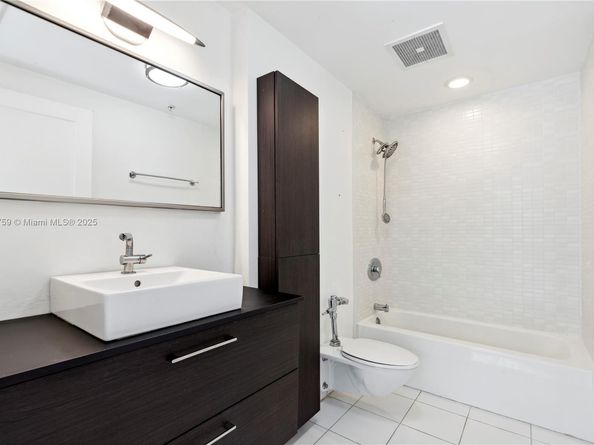 3451 NE 1st Ave M0707, Miami FL 33137