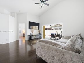 18427 NW 9th Ct, Pembroke Pines FL 33029