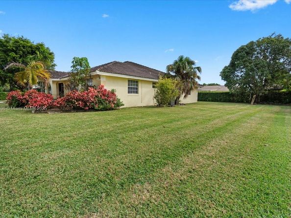12970 SW 187th Ter, Miami FL 33177