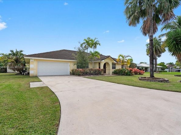 12970 SW 187th Ter, Miami FL 33177