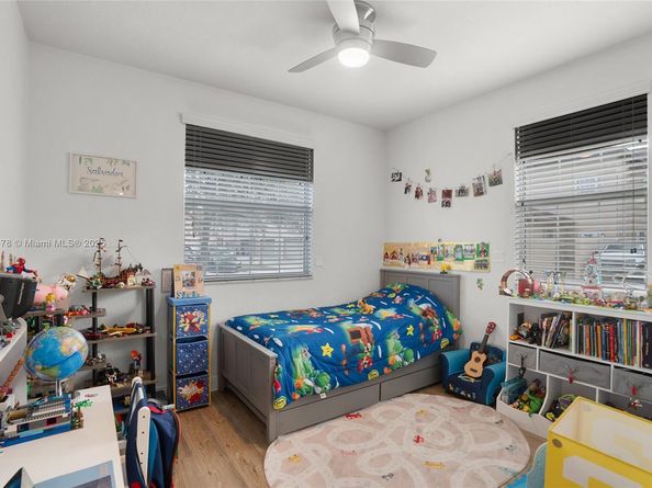 14774 SW 10th St 10502, Pembroke Pines FL 33027