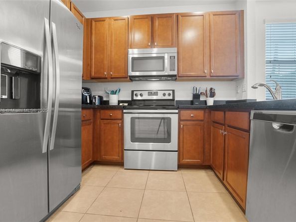 14774 SW 10th St 10502, Pembroke Pines FL 33027