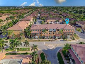 14774 SW 10th St 10502, Pembroke Pines FL 33027
