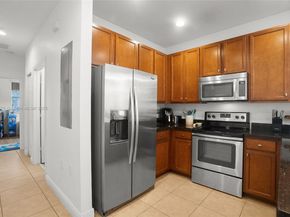 14774 SW 10th St 10502, Pembroke Pines FL 33027