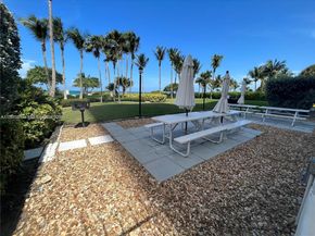 8855 Collins Ave. Oceanfront direct 4C, Surfside FL 33154