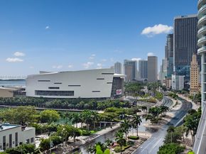 1040 Biscayne Blvd 2908, Miami FL 33132