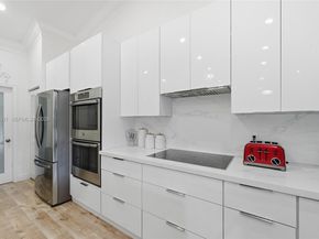 10003 NW 53rd Ct, Coral Springs FL 33076