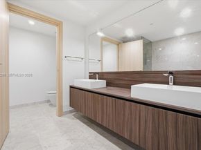 1000 Brickell Plz 3211, Miami FL 33131