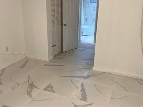 2000 Biarritz Dr 202, Miami Beach FL 33141