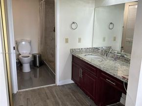 2240 N Cypress Bend Dr 805, Pompano Beach FL 33069