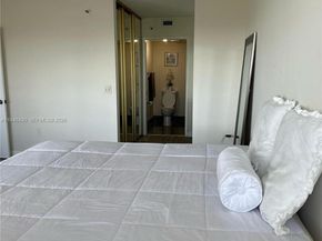 2240 N Cypress Bend Dr 805, Pompano Beach FL 33069