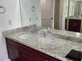 2240 N Cypress Bend Dr 805, Pompano Beach FL 33069