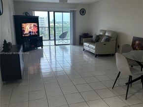2240 N Cypress Bend Dr 805, Pompano Beach FL 33069