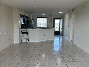 2240 N Cypress Bend Dr 805, Pompano Beach FL 33069