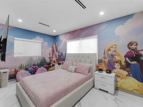 Undisclosed Address #A11936157, Miami FL 33175