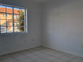 2485 W 76th St 109, Hialeah FL 33016