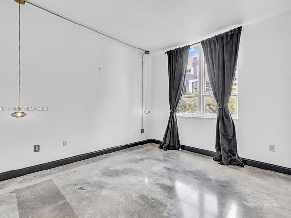2275 Biscayne Blvd 504, Miami FL 33137