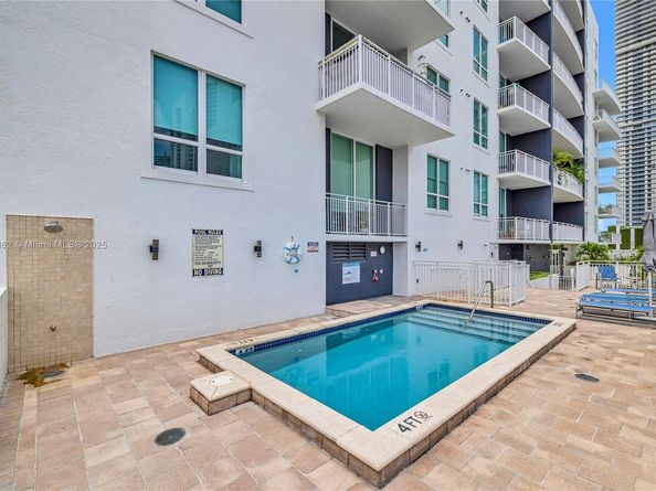 2275 Biscayne Blvd 504, Miami FL 33137