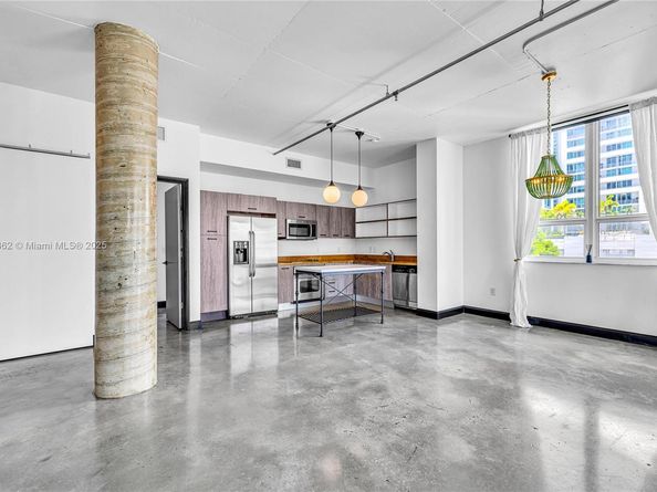 2275 Biscayne Blvd 504, Miami FL 33137