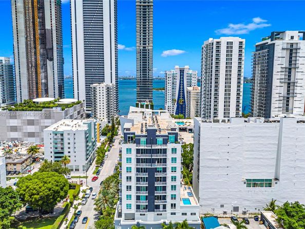 2275 Biscayne Blvd 504, Miami FL 33137