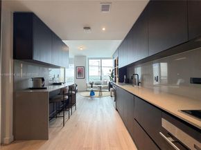 20 NE 11th St 4111, Miami FL 33132