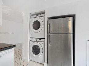 8450 SW 154th Cir Ct 204, Miami FL 33193