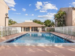 8450 SW 154th Cir Ct 204, Miami FL 33193