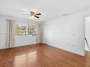 8450 SW 154th Cir Ct 204, Miami FL 33193