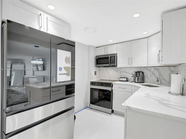 3015 N Ocean Blvd 4K, Fort Lauderdale FL 33308