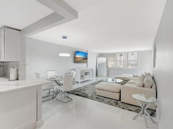 3015 N Ocean Blvd 4K, Fort Lauderdale FL 33308